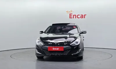 Hyundai Sonata 2012, 118991 км, за 4225.44 USD