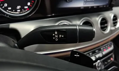 Mercedes-Benz E-Class 2018, 86673 км, за 14626.53 USD - фото 9