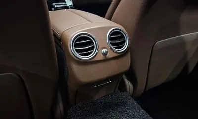 Mercedes-Benz E-Class 2018, 86673 км, за 14626.53 USD - фото 33