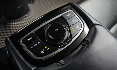 Hyundai Grandeur 2017, 150831 км, за 5135.54 USD - фото 17