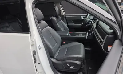 Hyundai Santafe 2024, 33241 км, за 24380.57 USD - фото 12