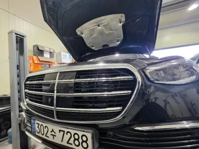Mercedes-Benz S-Class · 2021 год
