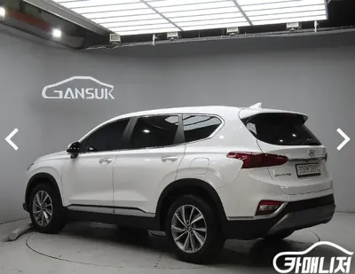 Hyundai Santafe 2020, 126126 км, за 10271.07 USD