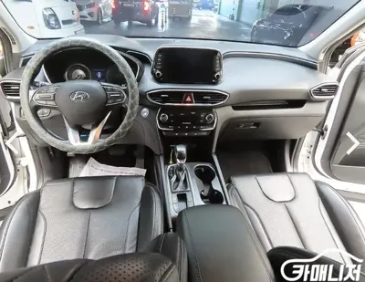 Hyundai Santafe 2020, 126126 км, за 10271.07 USD - фото 7