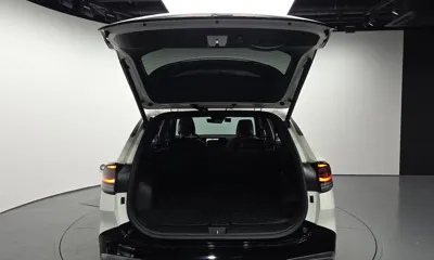 Kia Sportage 2024, 13713 км, за 22252.86 USD - фото 34