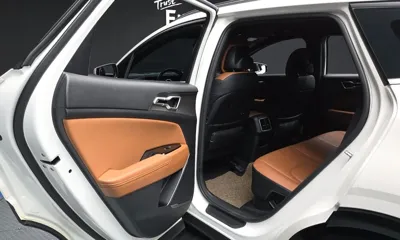 Kia Sportage 2022, 88112 км, за 17516.44 USD - фото 26
