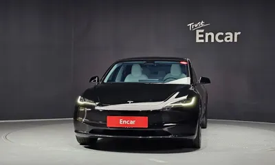 Tesla Model 3 2024, 55585 км, за 30293.18 USD