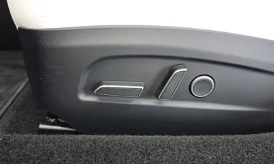 Tesla Model 3 2024, 55585 км, за 30293.18 USD - фото 26