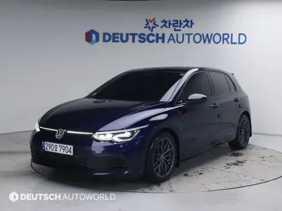 Volkswagen Golf · 2022 год