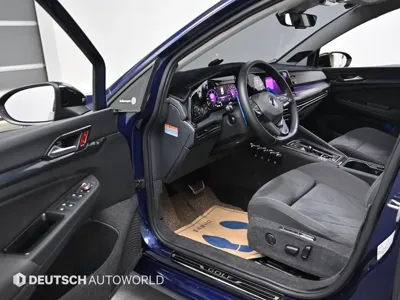 Volkswagen Golf 2022, 148350 км, за 15885.52 USD - фото 11