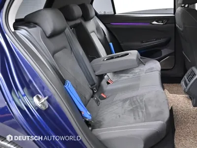 Volkswagen Golf 2022, 148350 км, за 15885.52 USD - фото 12