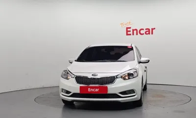 Kia K3 2014, 75059 км, за 4033.31 USD