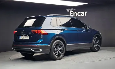 Volkswagen Tiguan 2023, 78927 км, за 22966.44 USD