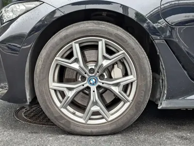 BMW i3 2024, 32100 км, за 20072.19 USD - фото 6