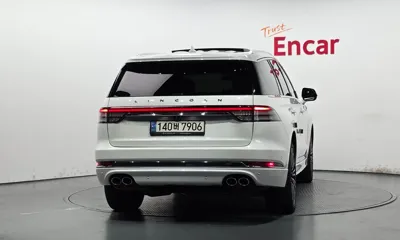 Lincoln Aviator 2023, 47800 км, за 31249.58 USD