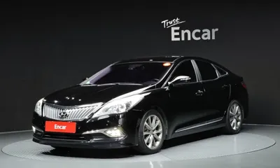 Hyundai Grandeur · 2015 год