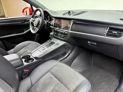 Porsche Macan 2020, 43400 км, за 33548.5 USD