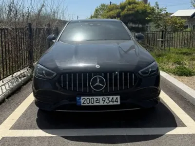 Mercedes-Benz C-Class · 2023 год