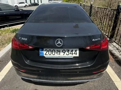 Mercedes-Benz C-Class 2023, 64266 км, за 27153.73 USD
