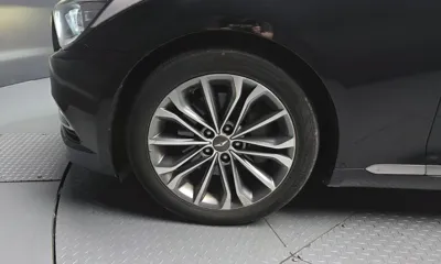 Hyundai Genesis 2015, 282534 км, за 3741.63 USD