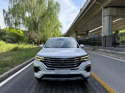 Roewe RX5 Max 2020, 40000 км, за 7363.2 USD