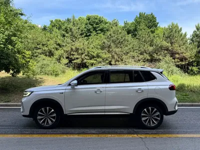 Roewe RX5 Max 2020, 40000 км, за 7363.2 USD