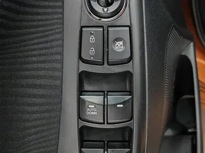 Hyundai Elantra Langdong 2012, 75500 км, за 2339.57 USD - фото 9