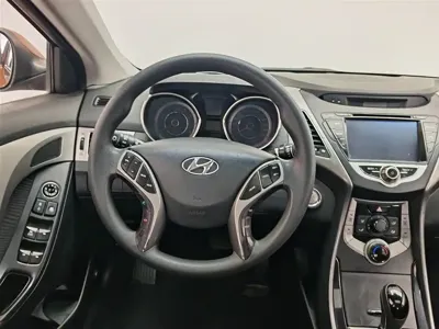 Hyundai Elantra Langdong 2012, 75500 км, за 2339.57 USD - фото 11