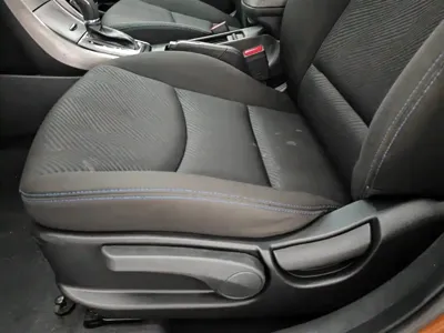 Hyundai Elantra Langdong 2012, 75500 км, за 2339.57 USD - фото 20