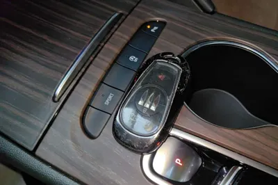 Buick Regal 2024, 17700 км, за 14868 USD - фото 23