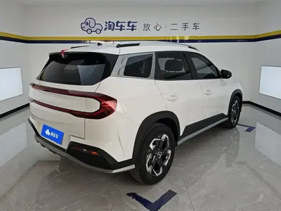 Hyundai ix35 2024, 5300 км, за 12586.57 USD