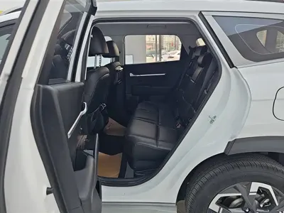 Hyundai ix35 2024, 5300 км, за 12586.57 USD - фото 11
