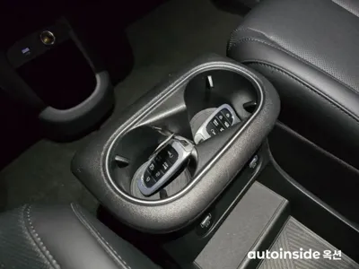 Hyundai Ioniq5 2023, 65986 км, за 24681.26 USD - фото 9