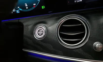 Mercedes-Benz E-Class 2021, 105908 км, за 21127.21 USD - фото 27