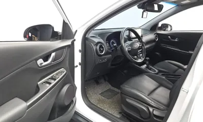 Hyundai Kona 2021, 93801 км, за 13062.89 USD - фото 10