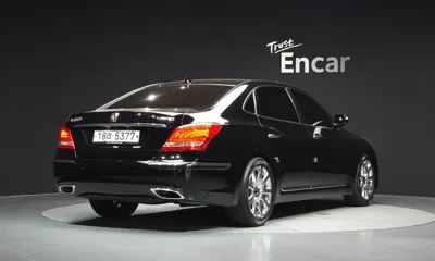 Hyundai Equus 2011, 87260 км, за 4413.96 USD