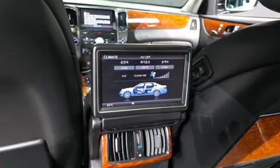 Hyundai Equus 2011, 87260 км, за 4413.96 USD - фото 17