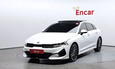 Kia K5 · 2020 год