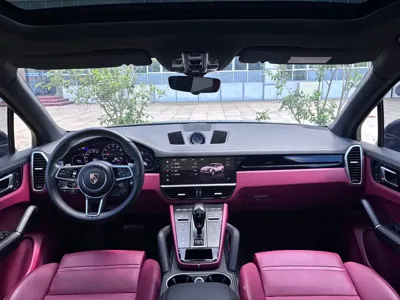 Porsche Cayenne Hybrid 2022, 80000 км, за 56771.66 USD