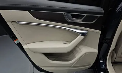 Audi A6 2025, 1405 км, за 33673.52 USD - фото 26