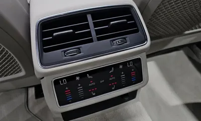 Audi A6 2025, 1405 км, за 33673.52 USD - фото 32