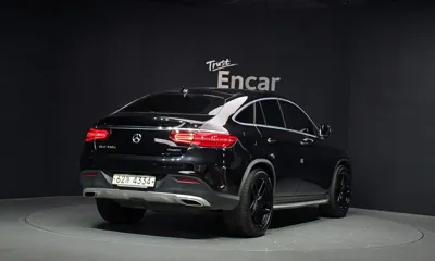 Mercedes-Benz GLE-Class 2017, 118647 км, за 19863.2 USD