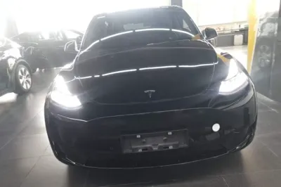 Tesla Model Y 2022, 100500 км, за 23389 USD