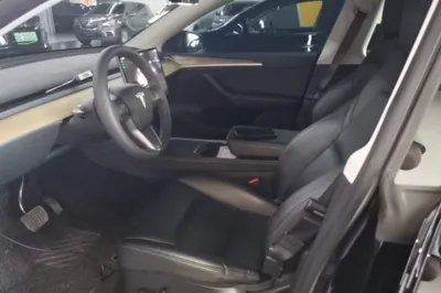 Tesla Model Y 2022, 100500 км, за 23389 USD - фото 17