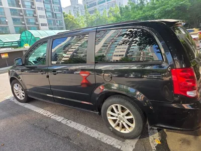 Dodge Grand Caravan 2014, 96000 км, за 5317.05 USD