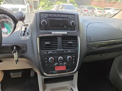 Dodge Grand Caravan 2014, 96000 км, за 5317.05 USD - фото 9