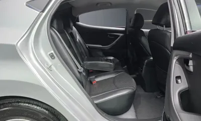 Hyundai Avante 2016, 105168 км, за 4039.09 USD - фото 12