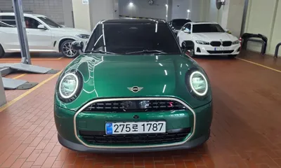 MINI Cooper 2025, 4150 км, за 23796.95 USD