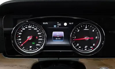 Mercedes-Benz E-Class 2017, 86194 км, за 15436.15 USD - фото 8