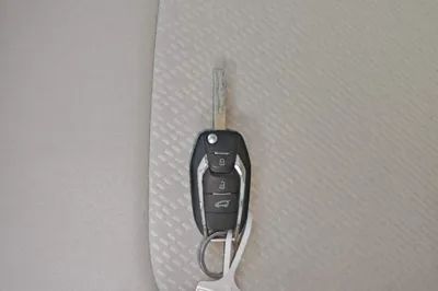 SAIC MAXUS G50 2021, 19900 км, за 7704 USD - фото 28